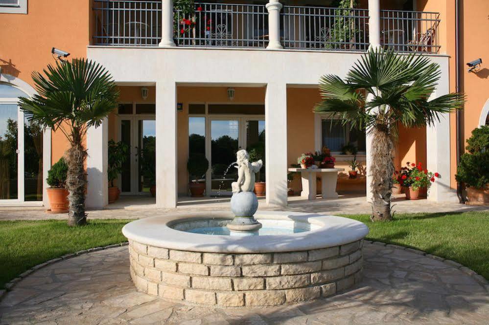Villa Vizula Medulin Exterior foto